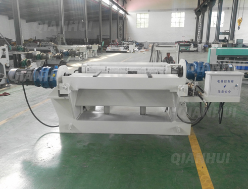 1505440845314330.jpg LOG DEBARKER MACHINE.jpg