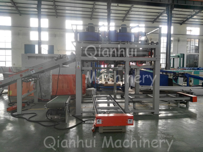 veneer stacking machine.jpg