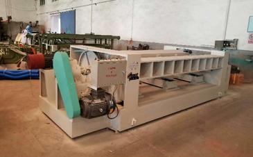 Complete 8ft Veneer Peeling Line Machines Shipped to Tanzania African